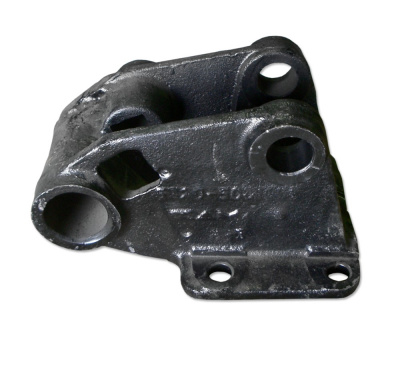 купить Кронштейн кабины нижний  (правый)